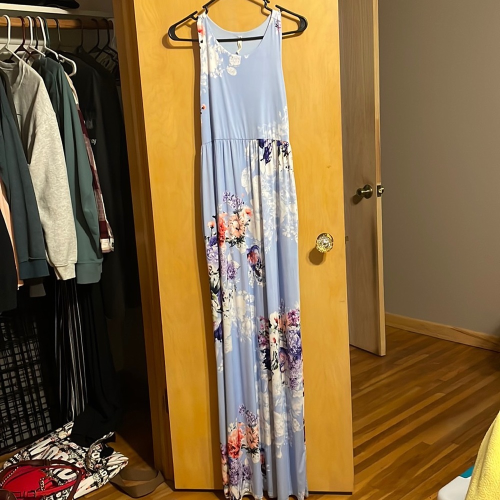 Womens maxi dress
